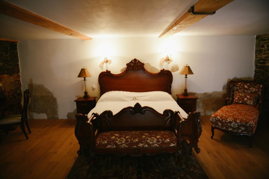 Savoia Castle Guest House Škvorec Екстериор снимка